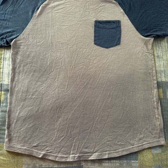 Levi Strauss & Co. Baseball Style T-Shirt Size Medium - Picture 7 of 15